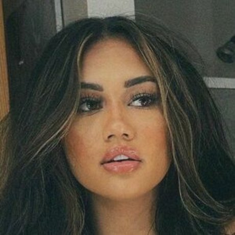 Elva Steinmetz modèle xxx photo