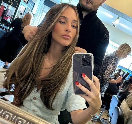 Maeva D Ascanio modèle hd archive