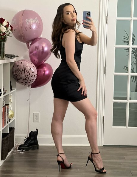 JackieMButler star du porno nue des photos