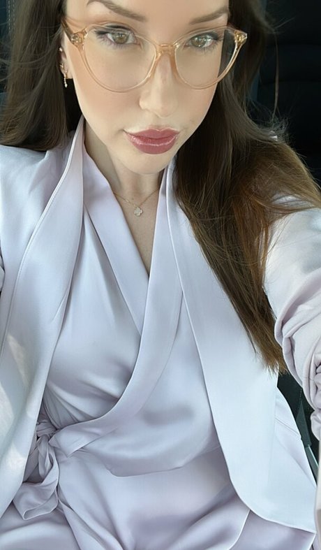 mamelons gonflés onlyfans meilleur pornographique photos