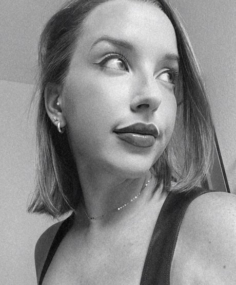 JackieMButler art modèle images