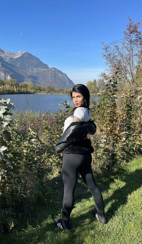 Victoria Carvalho star du porno gratuit des photos