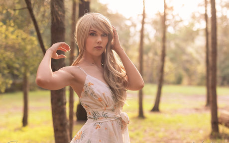 petits seins potelés onlyfans bel art images