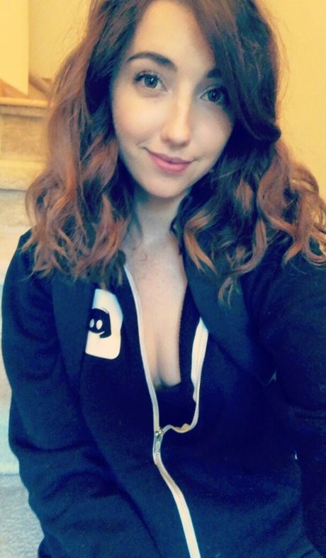 breebunn actrice nue img