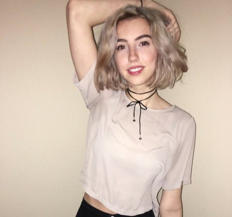 tatouages ​​blonds onlyfans belle hd galeries