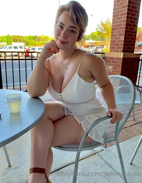 selenarayxo sexe star des photos