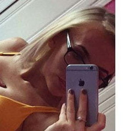 Brogan Small étoile sexy photos