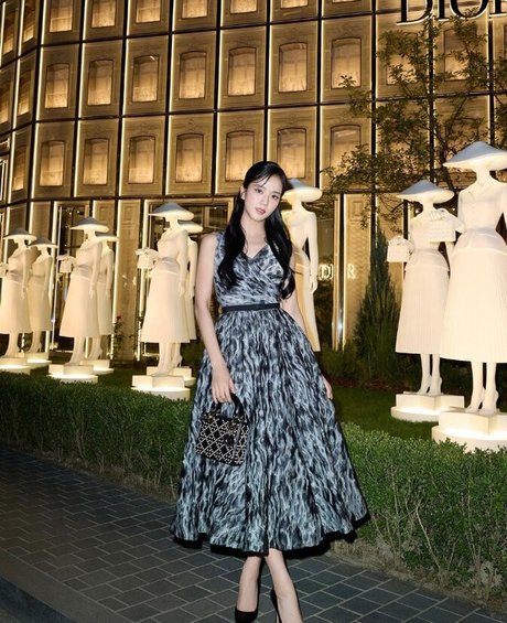 Jisoo star du porno belle collection