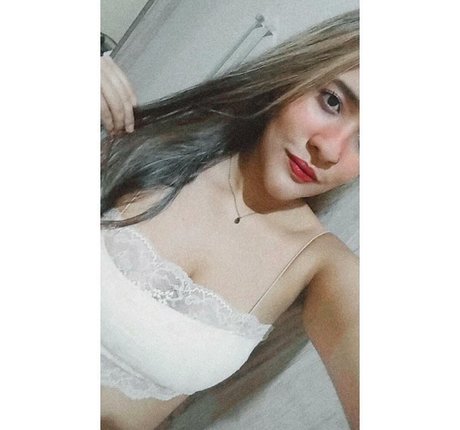 guimaraess1__ modèle joli collection