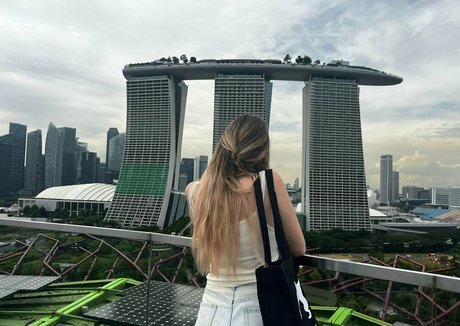 Blissful Whisper ASMR star du porno chaude photo