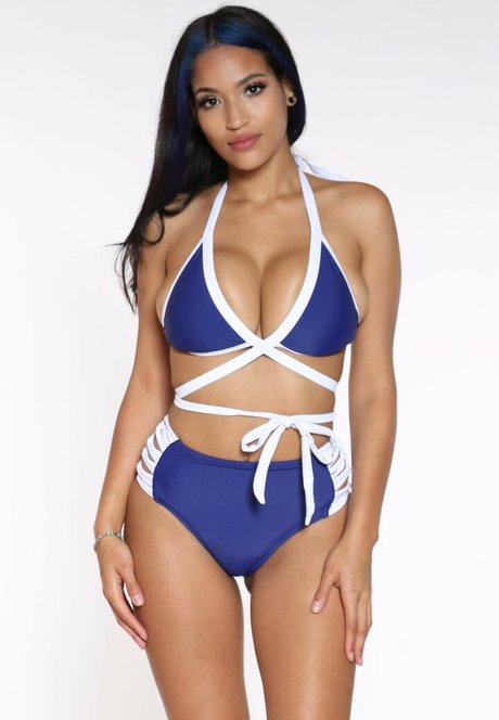 Jinna Cabrera étoile xxx galeries