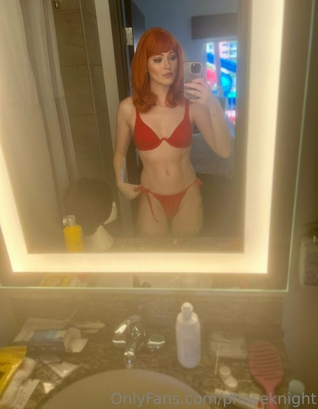 Phaseknight actrice adulte photos