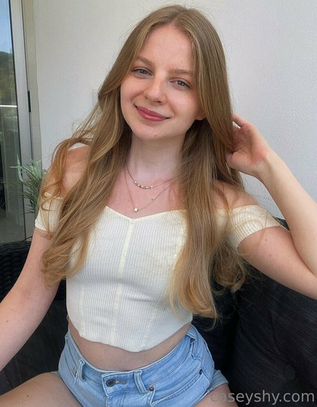 caseyshy modèle adulte galeries