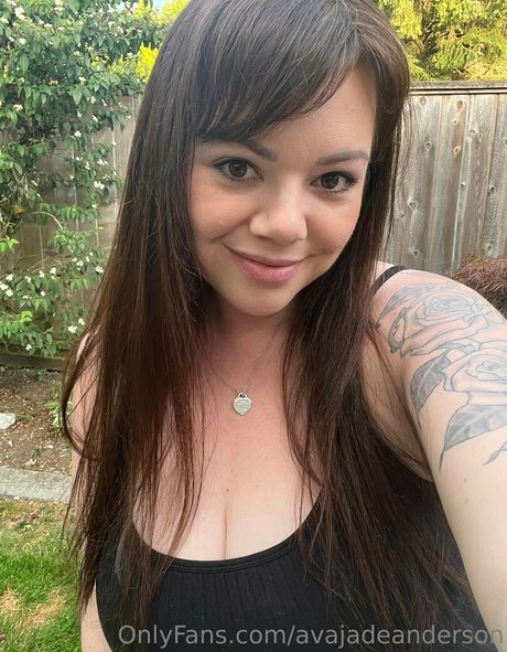 avajadeanderson actrice érotique galerie