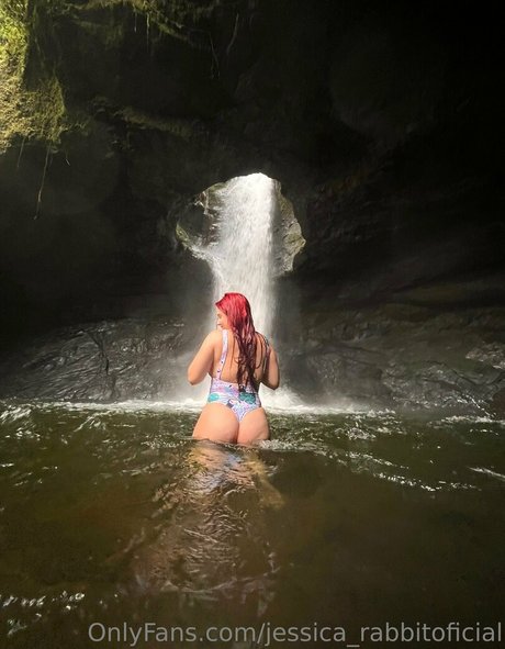 jessica rabbitoficial modèle sexy image