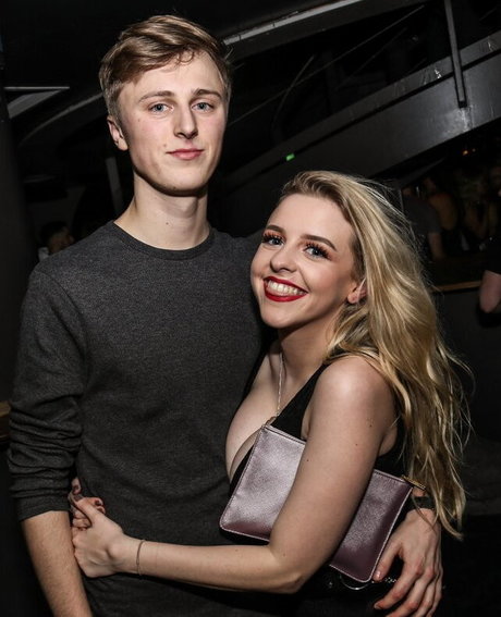 Amber Rose Brightman beau modèle des photos