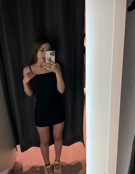 little lisa star exclusive galeries