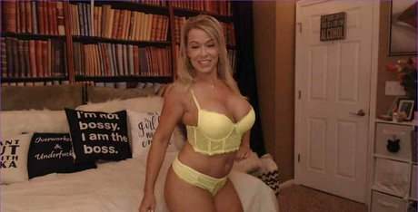 savannahsteele top star photo
