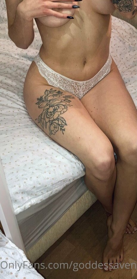 goddessaven étoile sexy photo