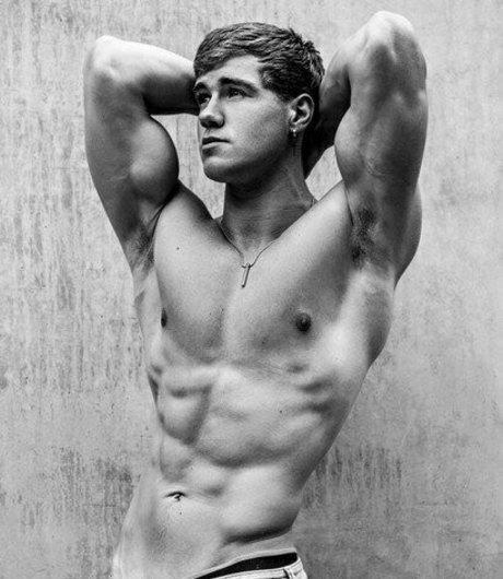 swolemattyy sexe star photo