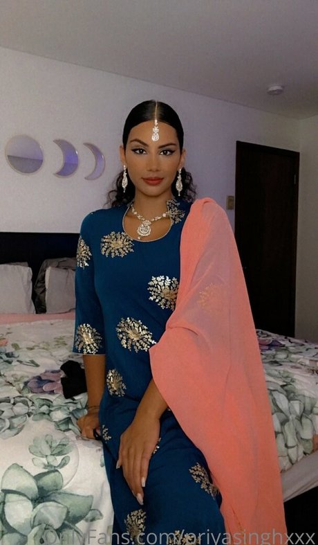 priyasinghxxx modèle de haute qualité photo