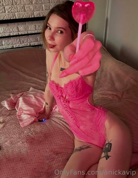 anickavip étoile xxx photo