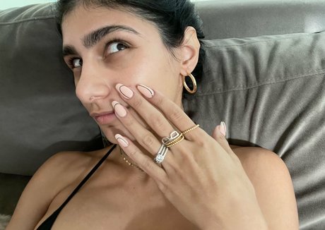 miakhalifa actrice nue collection
