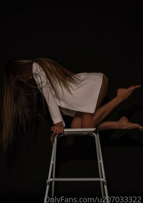 Dirtyelsa actrice artistique archive