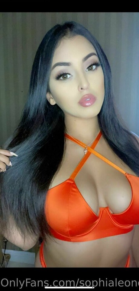 Sophialeonexo modèle gratuit images