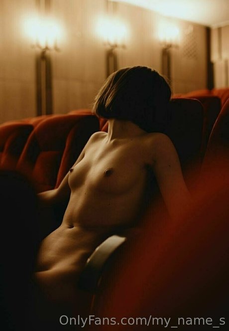 my name s étoile nue des photos