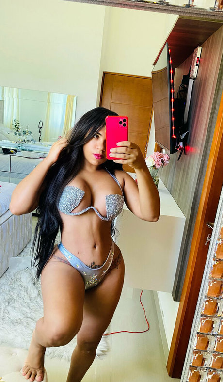 karenvip actrice hd galeries