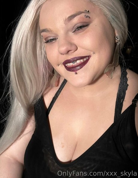 onlyskyyla star du porno en haute qualité galeries