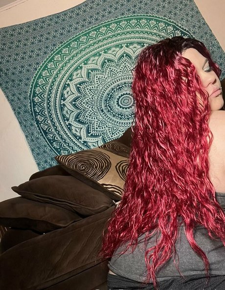 onlyskyyla Fotoaufnahmen