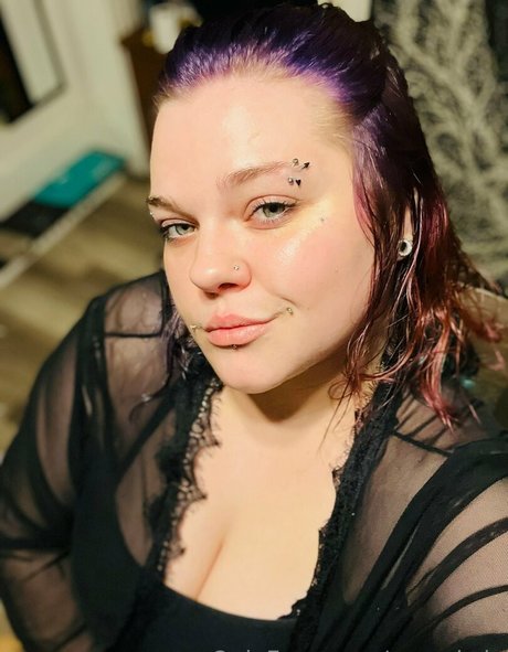 onlyskyyla actrice artistique collection