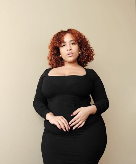 Kathrynn Marie modèle artistique galeries