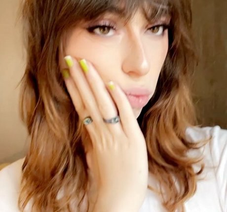 Aria Faye actrice pornographique galeries