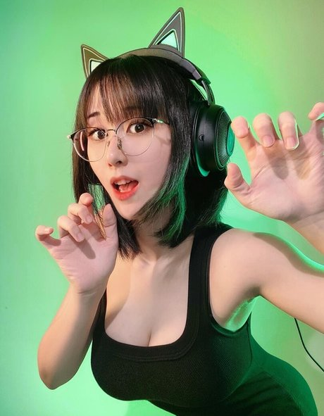 Larissa Rochefort actrice adulte photos