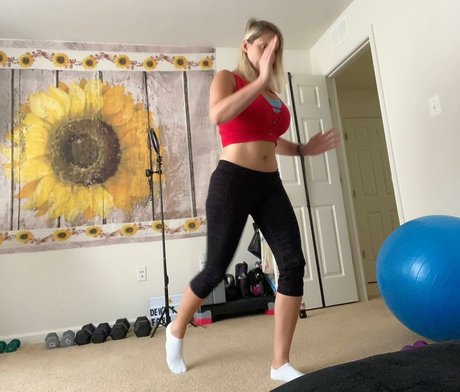 HealthyHappyFitandProud haut de star du porno images