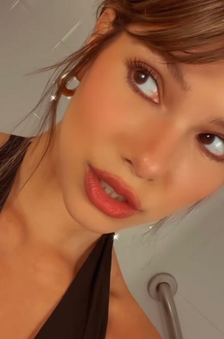 Clarissa Muller star du porno xxx collection