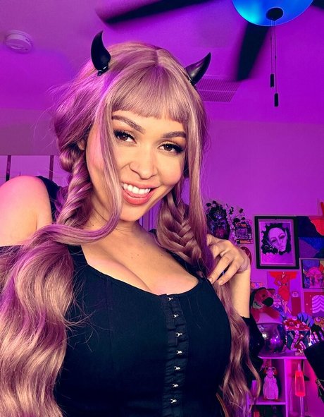 Pinksaltmoon modèles nus photo