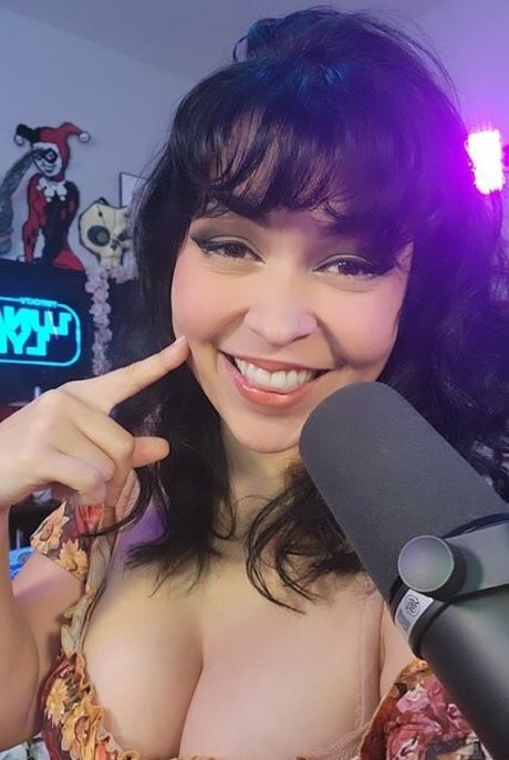 Pinksaltmoon actrice chaude collection