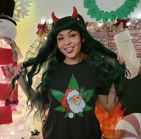 Pinksaltmoon actrice collection