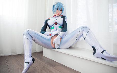 MissWarmJ modèle pornographique collection