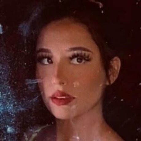 Agnes Inezz étoile érotique des photos