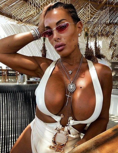 Silvia Iacucci modèle de haute qualité des photos