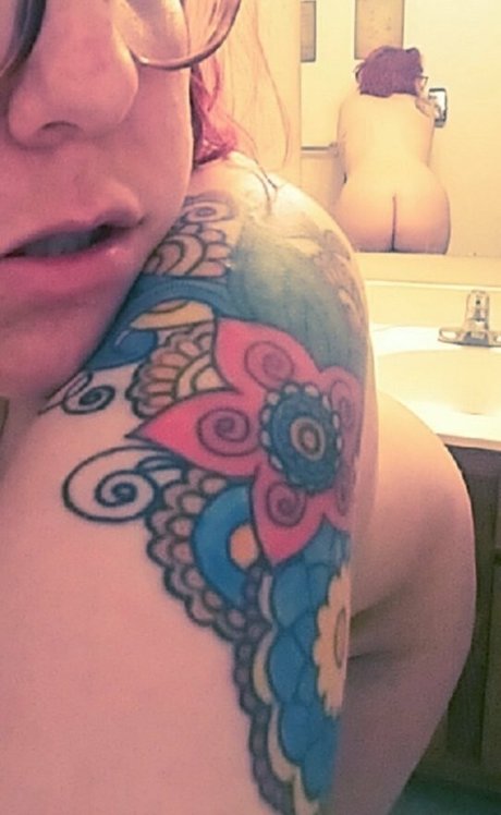 commandocandy modèle pornographique photos