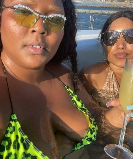 Lizzo jolie star du porno des photos