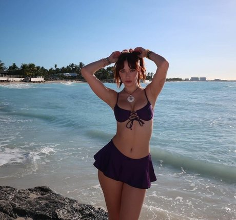 Olivia OBrien actrice artistique image