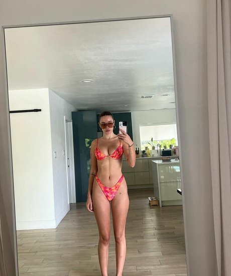 Olivia OBrien jolie étoile photo