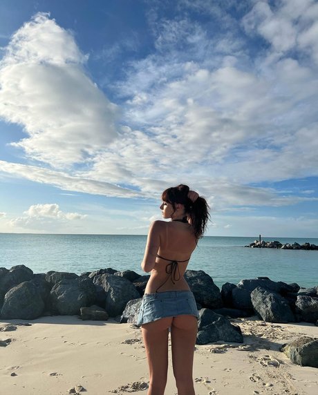 Olivia OBrien star du porno nue archive